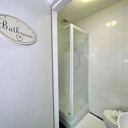 Stylish Flat Perfect For A Cosy Getaway * Birmingham