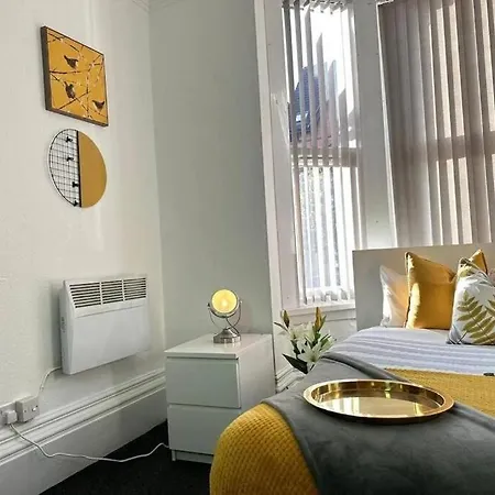 Stylish Flat Perfect For A Cosy Getaway *